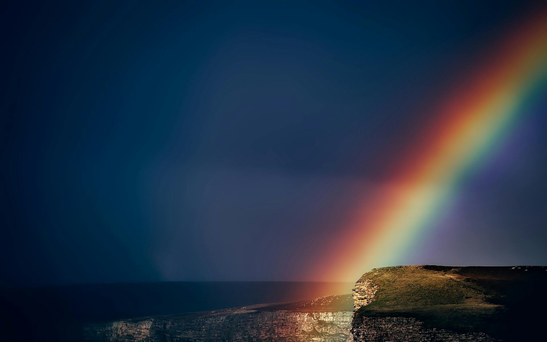 biblical meaning of a rainbow in a dream signify