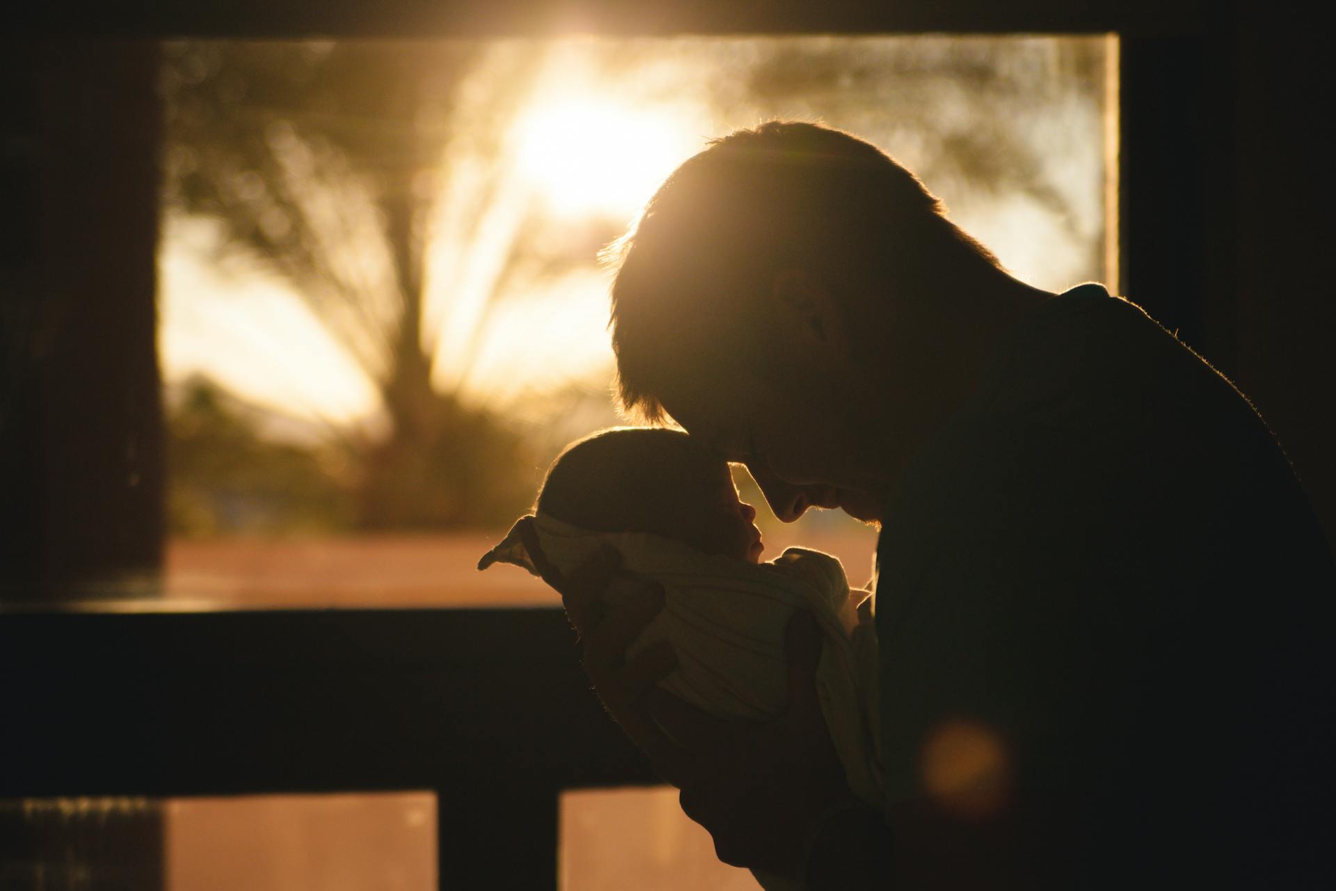 The Meaning Behind Dreaming of a Smiling, Deceased Father