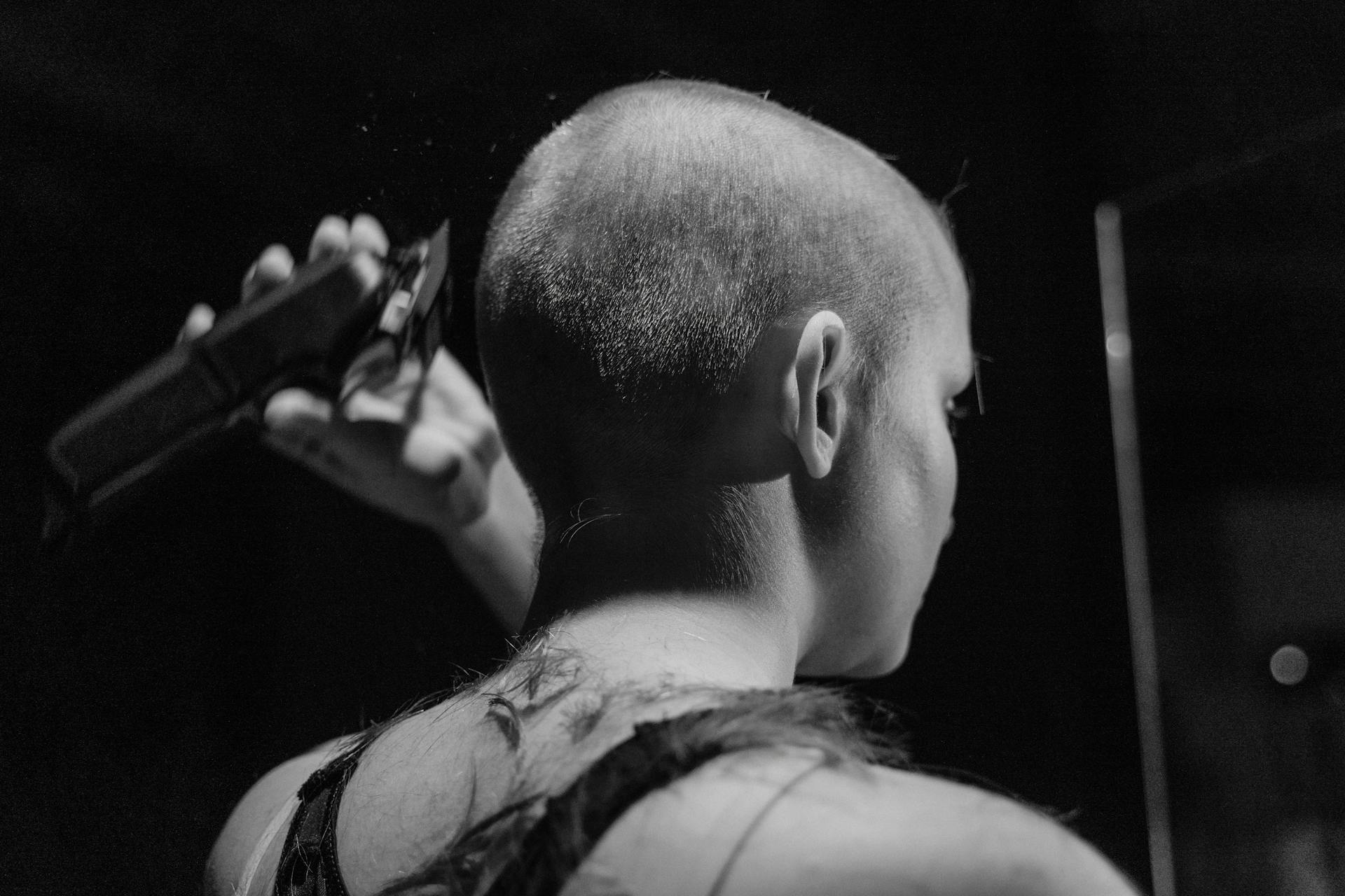 The Symbolism Behind Shaving Your Head in Dreams